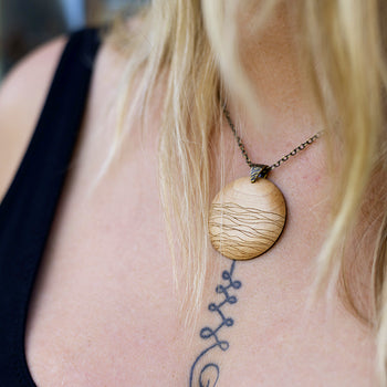 Waves Pendant - Maple